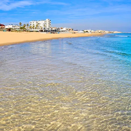 En La Mata A 50 Metros De La Playa Шале