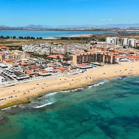En La Mata A 50 Metros De La Playa Dağ evi Torrevieja