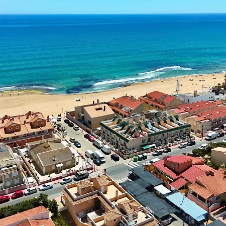 En La Mata A 50 Metros De La Playa